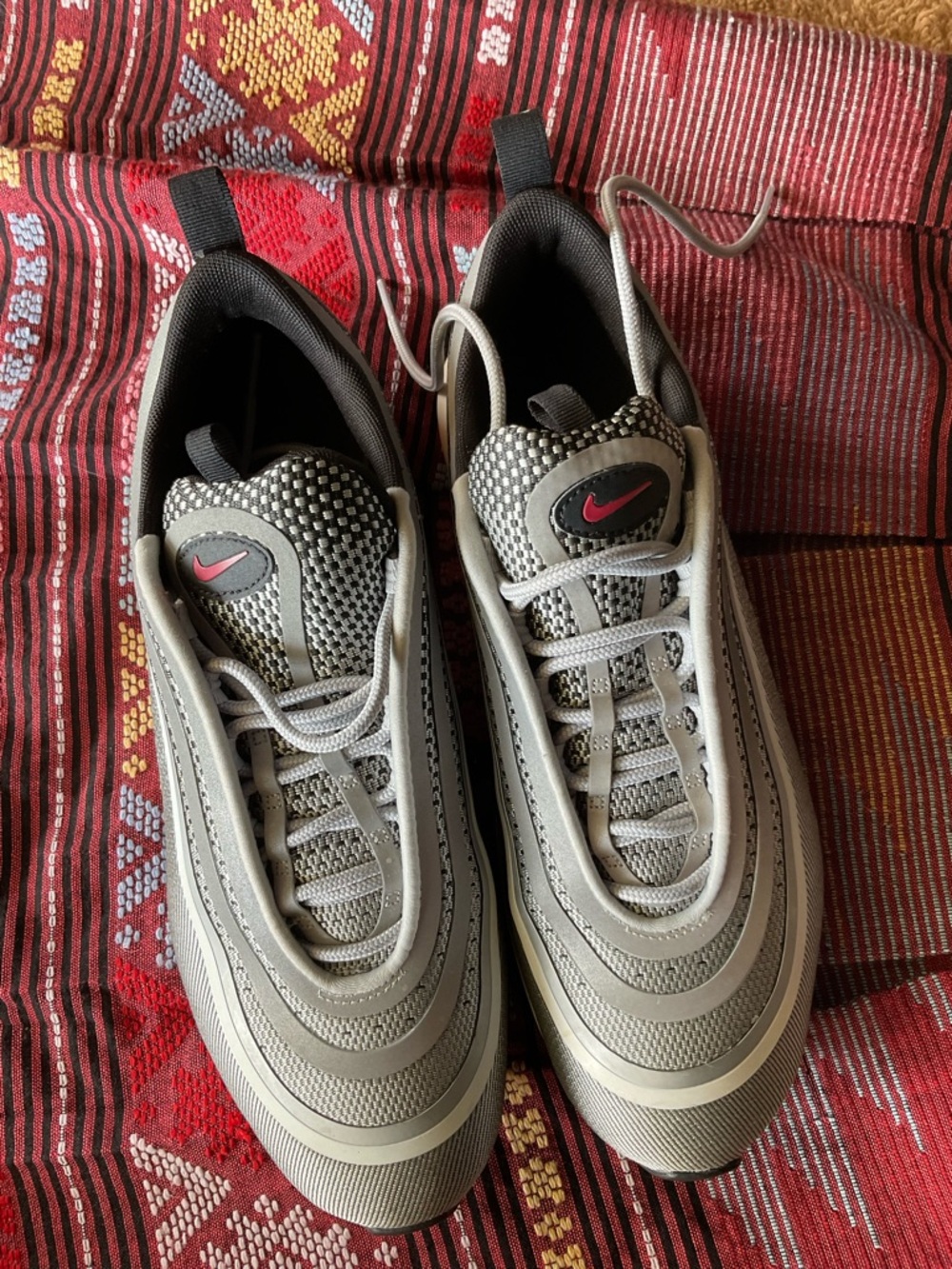 Women’s Nike Air Max 97 Silver Bullet Sneakers Size 9.5